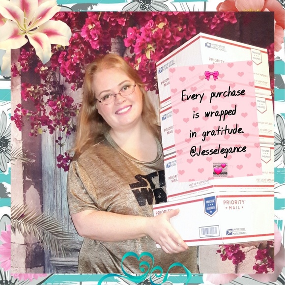 Meet your Posh Ambassador, Jessica - Picture 3 of 7